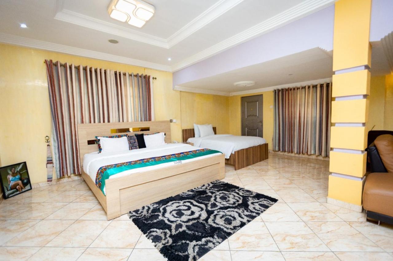 Bays Lodge, Accra Bagian luar foto
