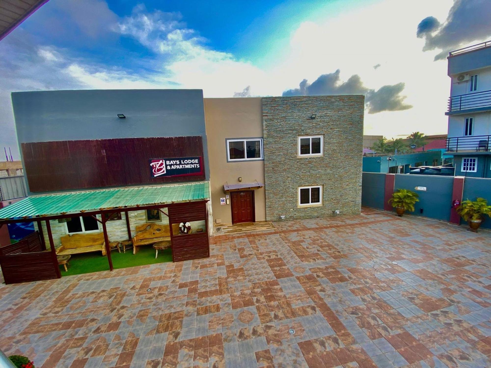 Bays Lodge, Accra Bagian luar foto